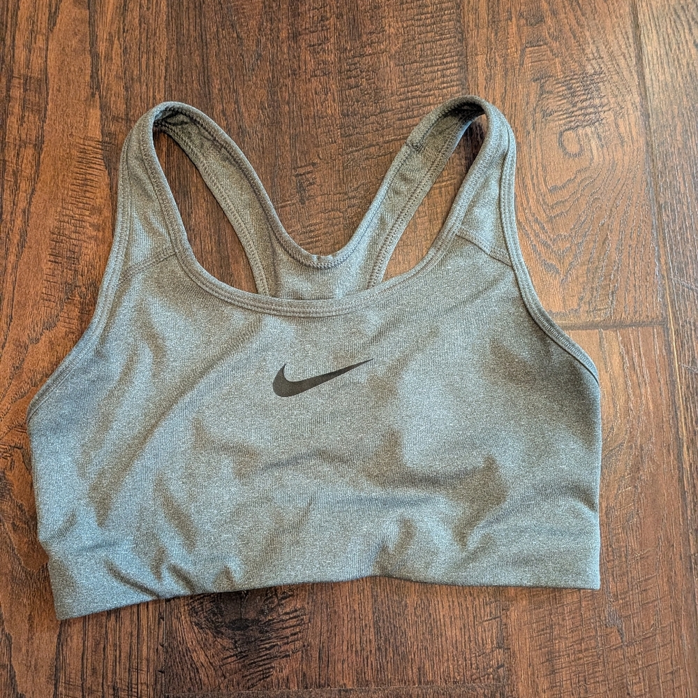 Nike Gray Woman's Sports Bra Small
